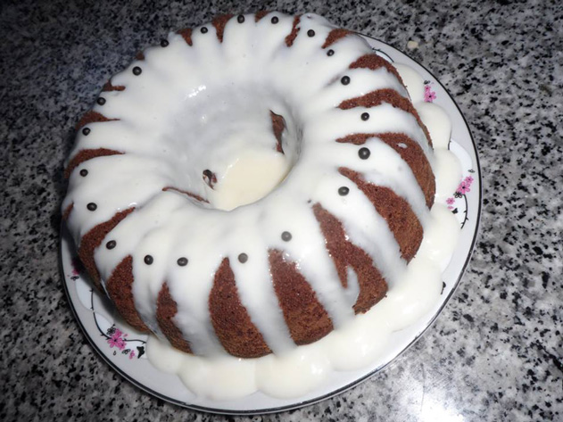Kakao kremalı yuvarlak kek tarifi Basit Tarif